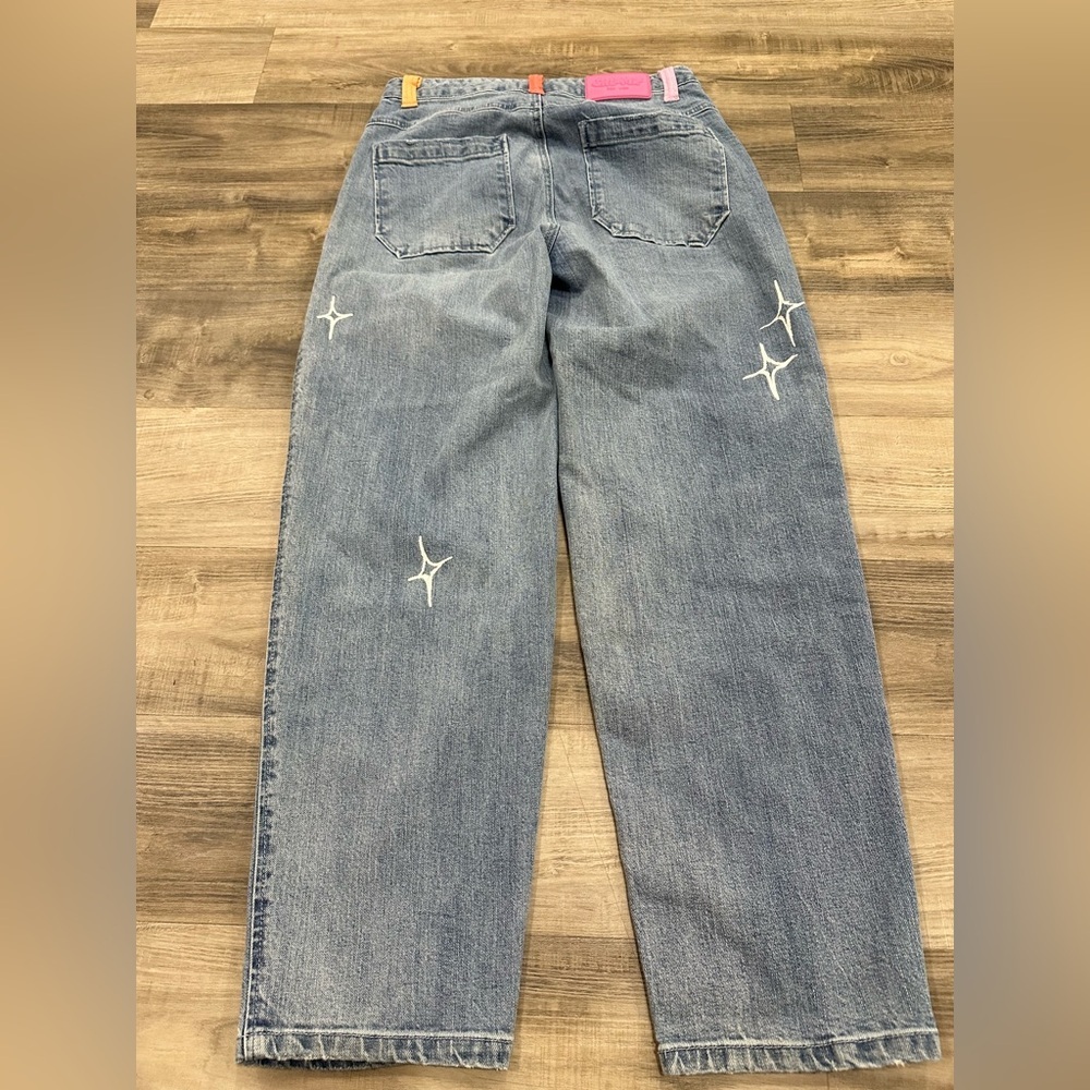 Straight Leg Blue Jeans with White Graphic Embroidery - Women - Picture 5 of 6